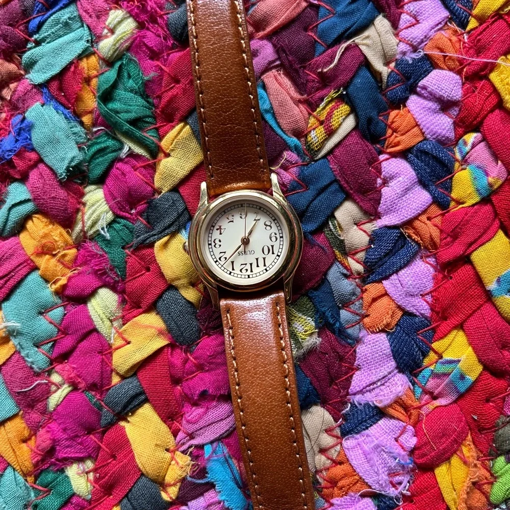 Guess watch vintage